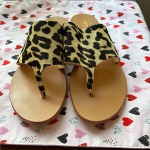 Torcies Women's Leopard Print Sandals